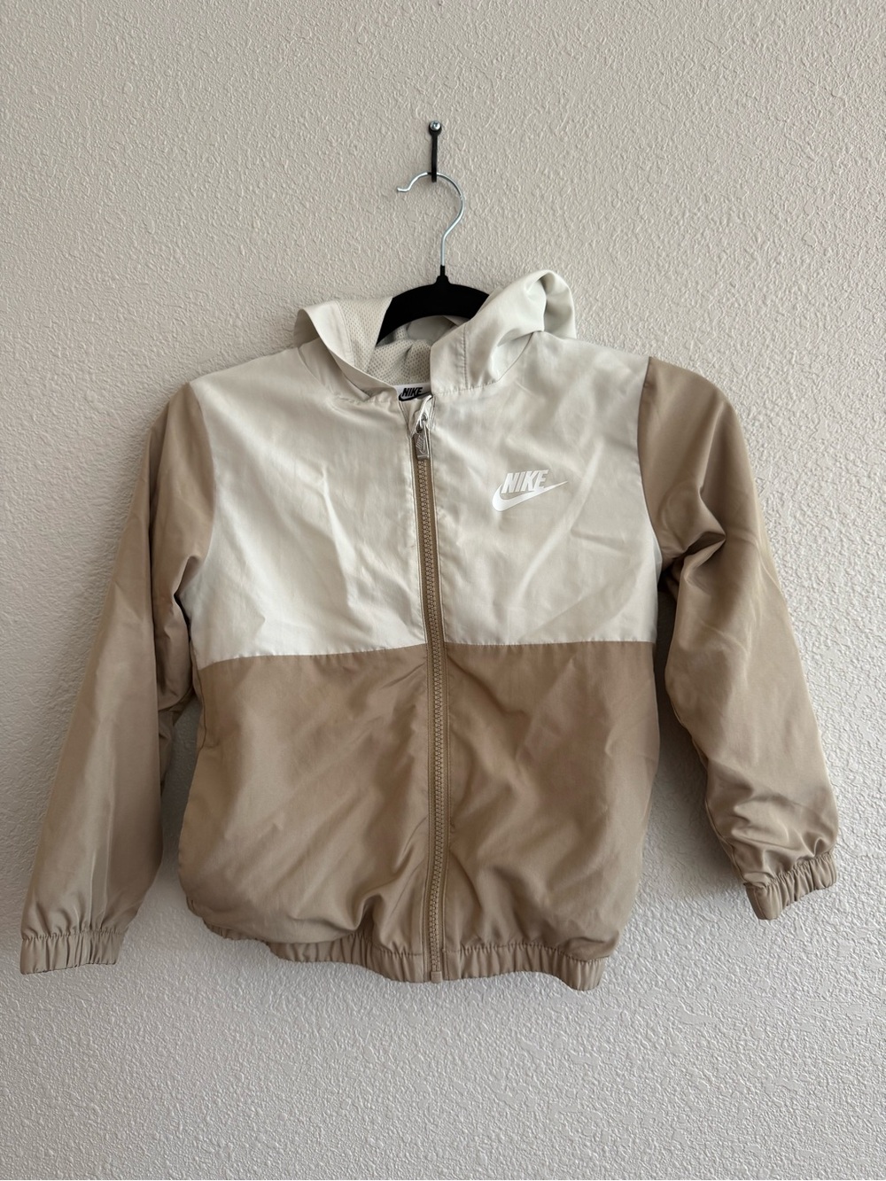 Nike Kids Two-Tone Hooded Windbreaker Jacket - Beige & Cream